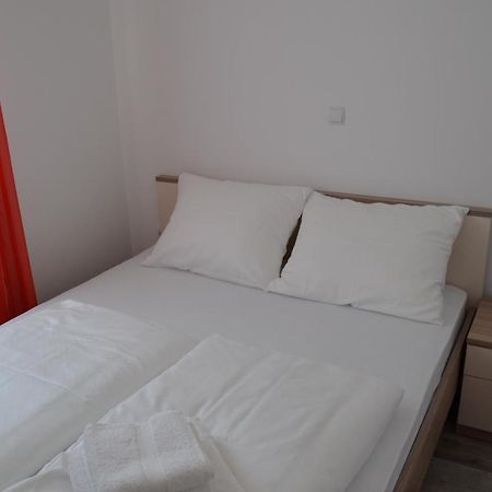 Apartments Susec Baska  Exterior photo