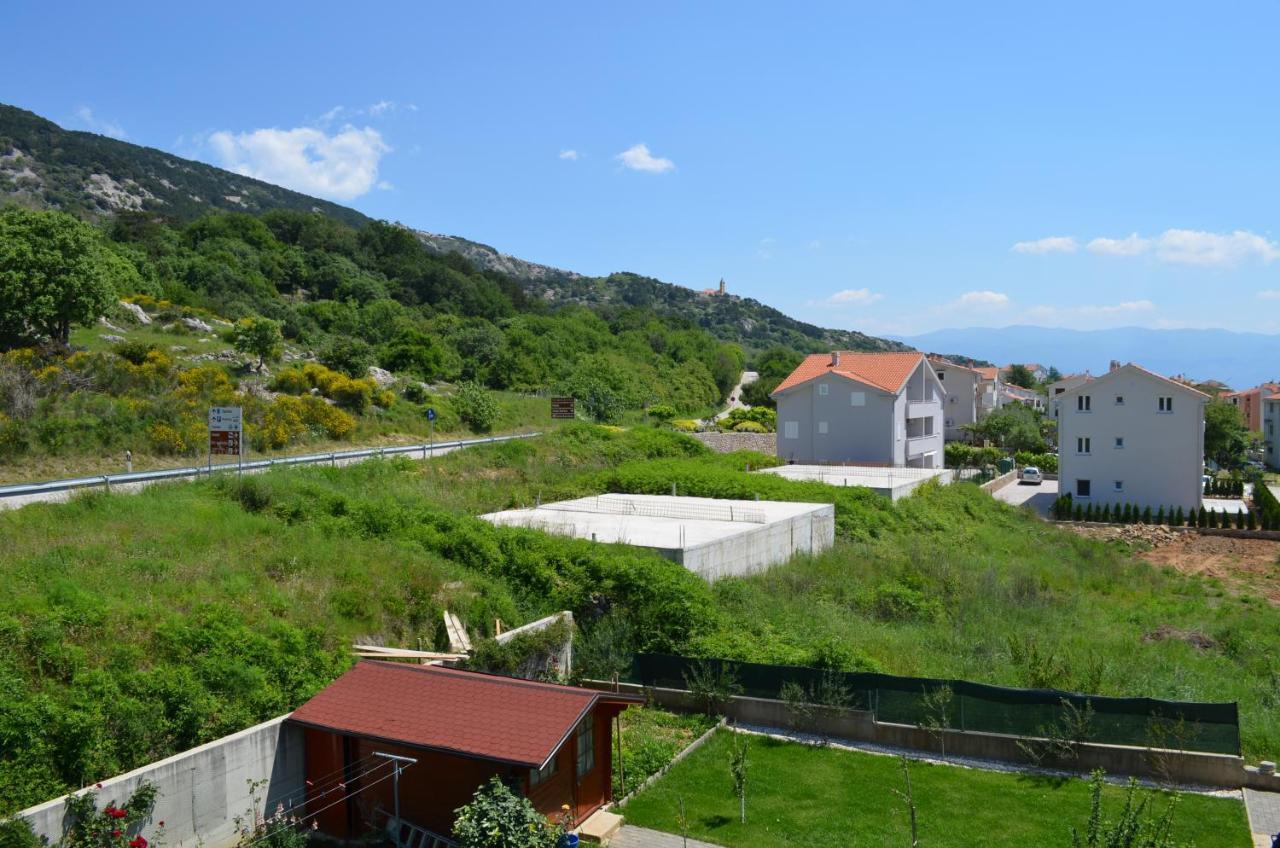 Apartments Susec Baska  Exterior photo